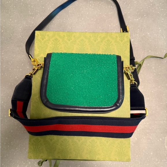 Gucci Horsebit 1955 Crossbody Bag - Picture 12 of 16